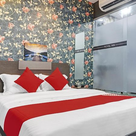 Oyo Flagship Hotel Royal Inn Surat Luaran gambar
