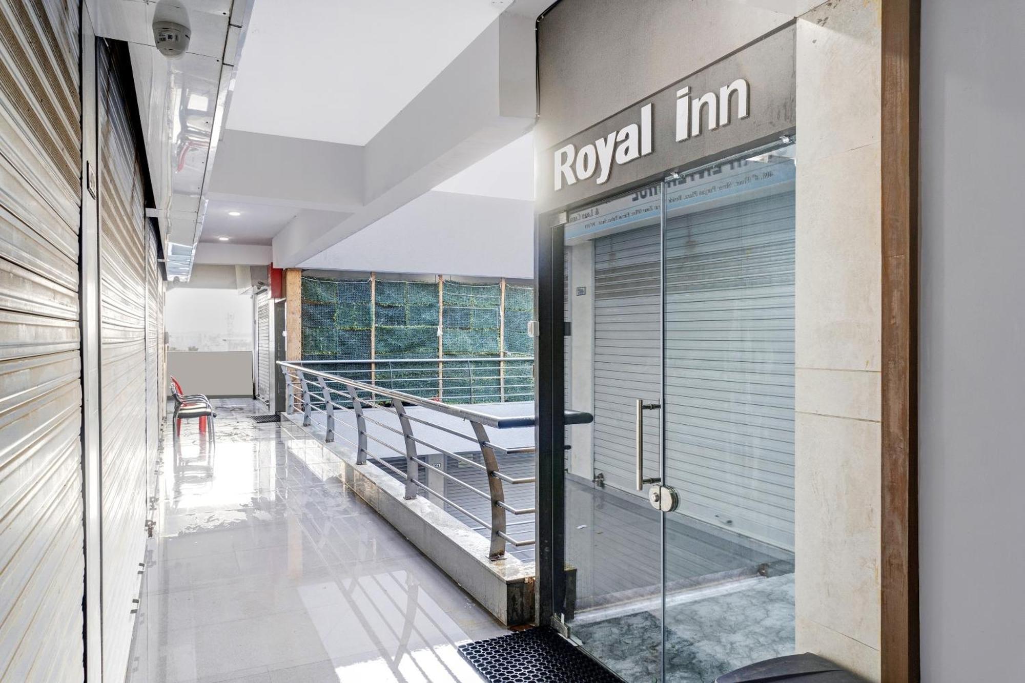 Oyo Flagship Hotel Royal Inn Surat Luaran gambar